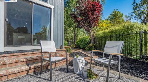 133 Kingswood Cir, Danville CA  94506-6051 exterior