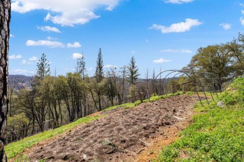 20063 Post Chaise Cir, Grass Valley CA  95949-9585 exterior