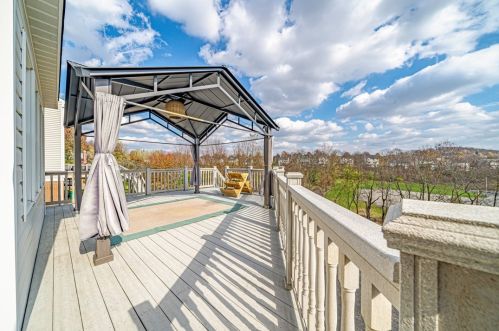 125 Trotwood Dr, Canonsburg PA  15317-9783 exterior