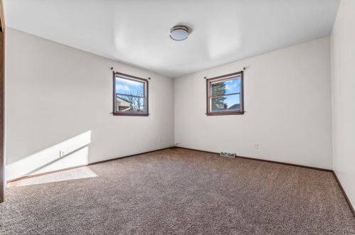 1617 Stanton Ave, New Castle PA  16101-4354 exterior