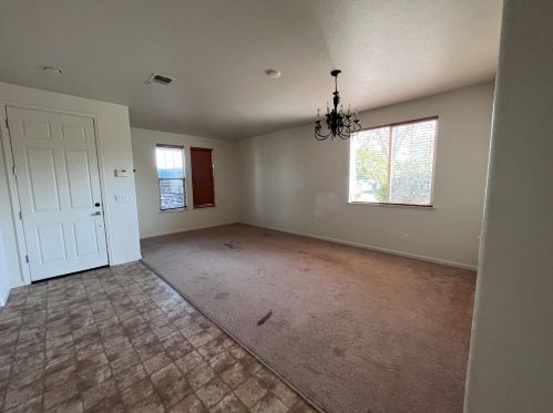 6675 Bruins Ct, Winton CA  95388-9671 exterior