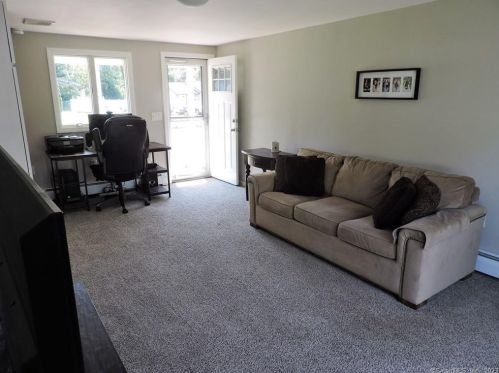 303 Hilton Dr, Wapping, CT 06074-3418