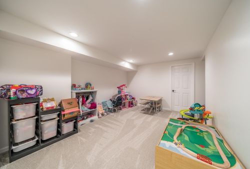 7026 Glade Ln, Florence KY  41042-4304 exterior