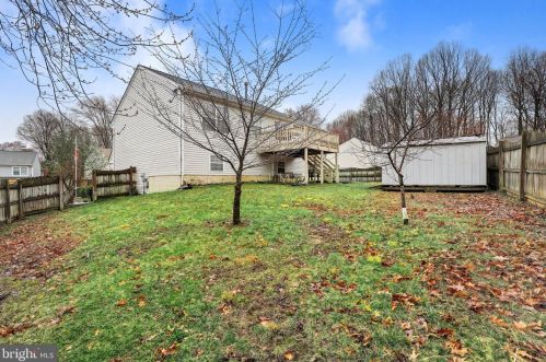 5344 Satterfield Dr, Woodbridge VA  22193-3408 exterior