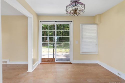 35 Market St, Putnam CT  06260-1719 exterior