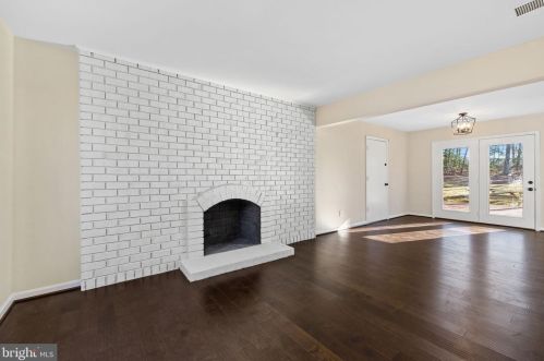 334 Albany St, Fredericksburg VA  22407-6304 exterior