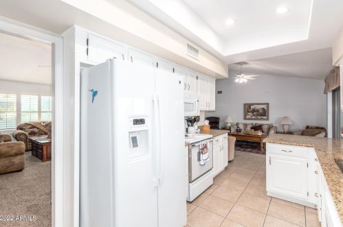 20019 146th Dr, Sun City AZ 85375-6126 exterior