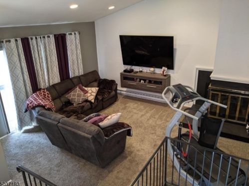 17108 Topside, Wharton NJ  07885-1781 exterior