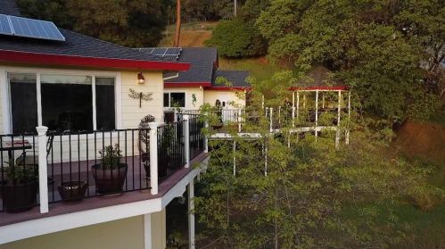 18883 Hummingbird Dr, Lake Wildwood CA  95946-9694 exterior