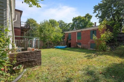 5438 Jackson St, Pittsburgh PA  15206-5311 exterior