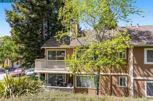 348 Blanchard Ln, Benicia CA  94510-2745 exterior