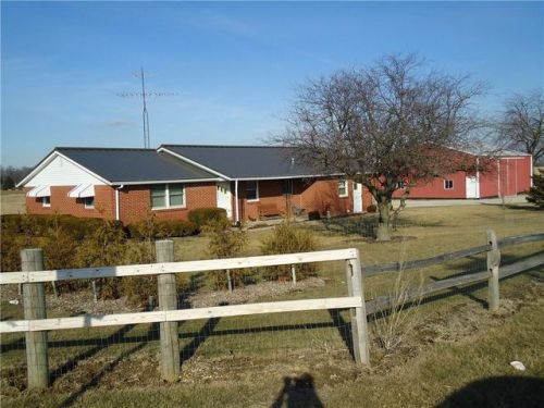 2520 Hillgrove Woodington Rd, Greenville, OH 45331-9417