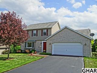 822 Dunbar Rd, Carlisle, PA 17013-1795