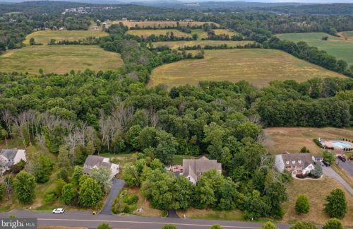 185 Clover Ln, Perkiomenville PA  18074-9485 exterior