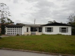 1833 Diamond Dr, Orlando, FL 32807-6321
