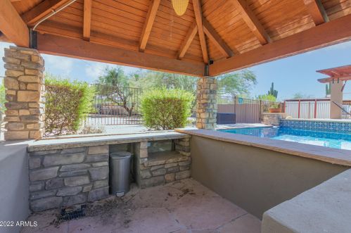 7839 Dixileta Dr, Scottsdale AZ exterior