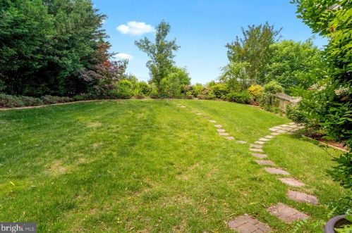 1305 Preserve Ln, Fredericksburg VA  22401-8417 exterior