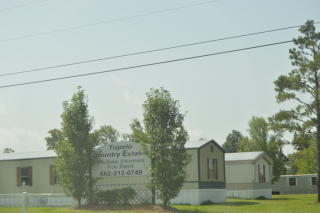 152 Garrison Dr, Tupelo MS  38801-7614 exterior