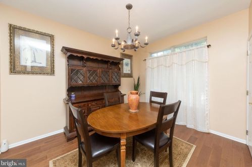 815 Dresher Woods Dr, Dresher PA  19025-1528 exterior