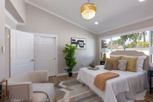 3841 Pacific Ave, Long Beach CA  90807-3227 exterior