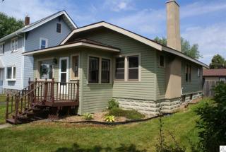 41 4th St, Duluth, MN 55805-1730