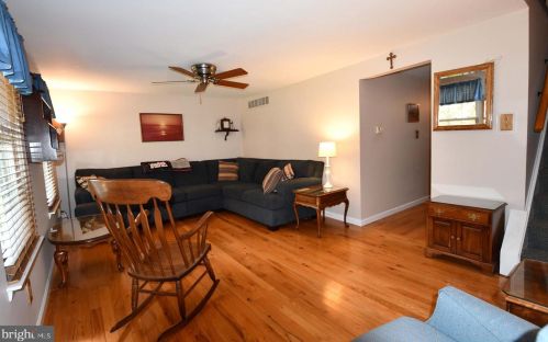 728 Jackson St, Lansdale PA 19446-5268 exterior