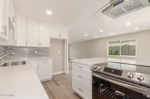 2511 86th St, Scottsdale AZ  85257-2416 exterior