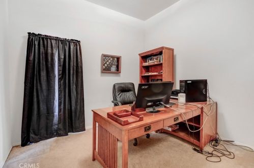 922 Morgan Ct, Redlands CA  92374-1818 exterior