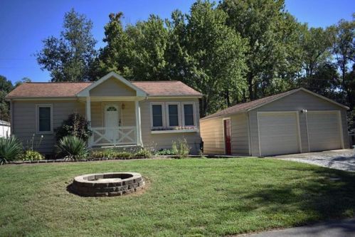 2722 Park Dr, Henderson, KY 42420-2141