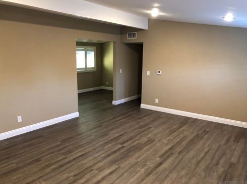 553 Tamarisk Way, El Cajon CA  92020-3840 exterior