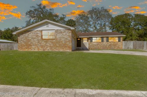 2704 Epp Bivings Dr, Titusville, FL 32796-1907