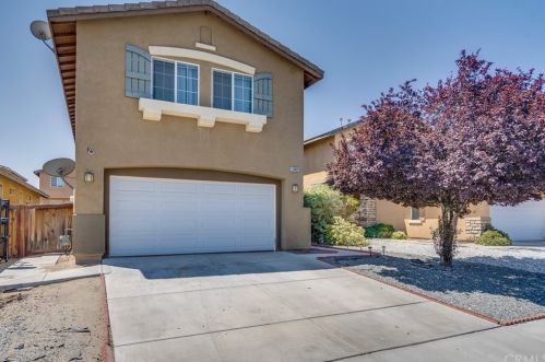 14405 Moon Valley St, Victorville, CA 92394-7595