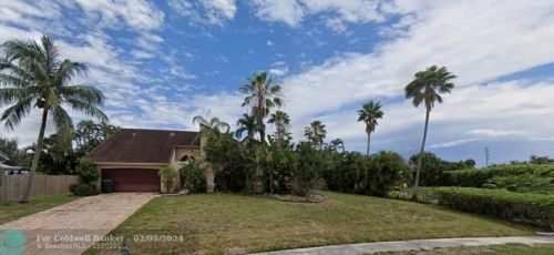5950 4th Ave, Boca Raton, FL 33487-2904