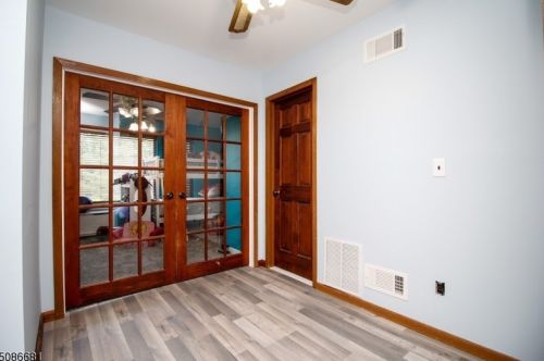 302 Cheyenne Rd, Lafayette NJ  07848-4040 exterior