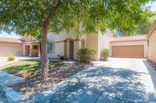 2171 Illinois St, Chandler, AZ 85225-2975