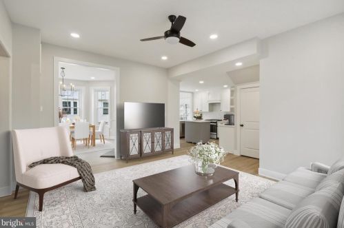 1315 Ashbourne Rd, Melrose Park PA  19027-2678 exterior