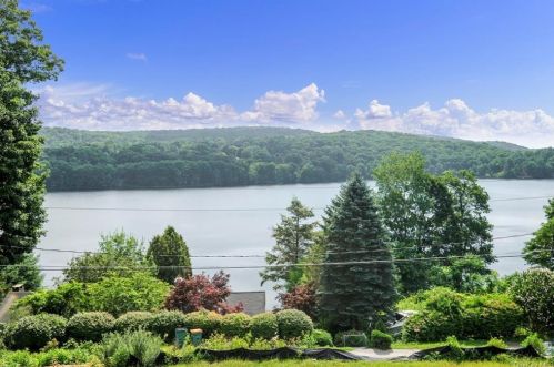 1394 Route 292, Whaley Lake NY  12531-5501 exterior