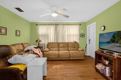 35 Azalea Dr, Ormond Beach FL  32176-3507 exterior