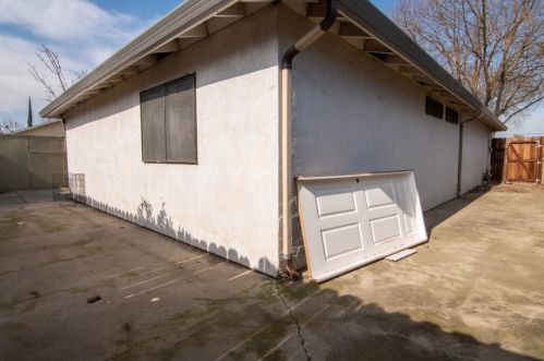 512 Mount Everest Ct, Modesto CA  95358-6316 exterior