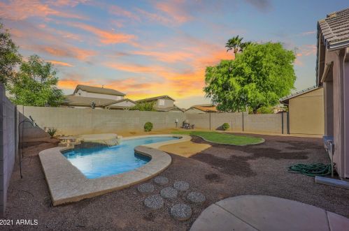 13228 153rd Dr, Sun City, AZ 85379-9141