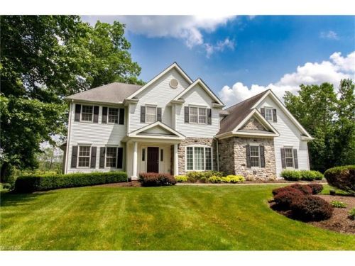15335 Overture Dr, Newbury, OH 44065-9596