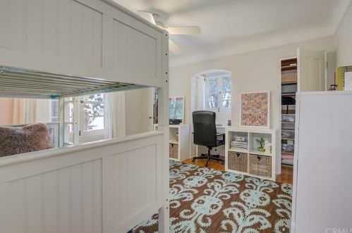 1905 Verdugo Rd, Glendale CA  91208-2605 exterior