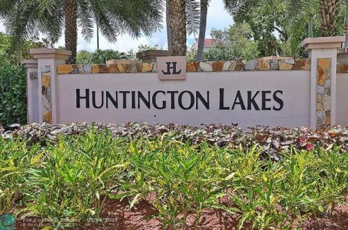 7270 Ashford Pl, Delray Beach FL  33446-2945 exterior