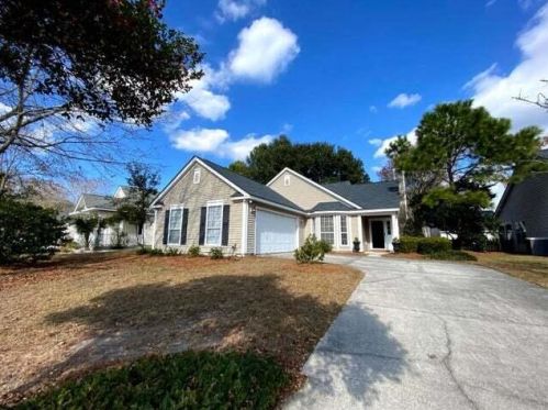 344 Rice Bay Dr, Mount Pleasant SC  29464-7876 exterior