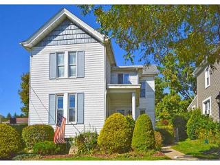 131 Church St, Claysville, PA 15323-2372
