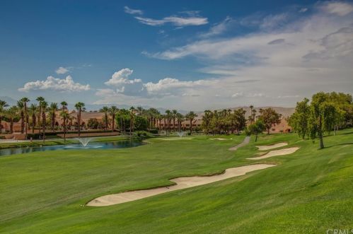 7 Pine Valley Dr, Rancho Mirage CA  92270-1606 exterior