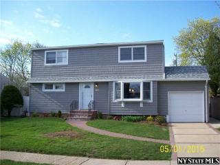 3625 Sherry Ave, North Wantagh, NY 11793-1641