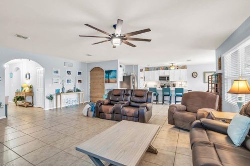 4131 19 Pl, Cape Coral FL  33909-4615 exterior