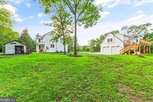 10719 Kettle Run Rd, Nokesville VA  20181-1715 exterior