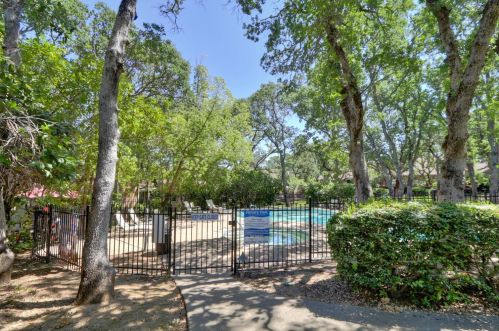 111 Pheasant Ln, Folsom CA exterior